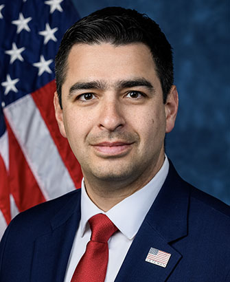 Portrait of Gabe Evans